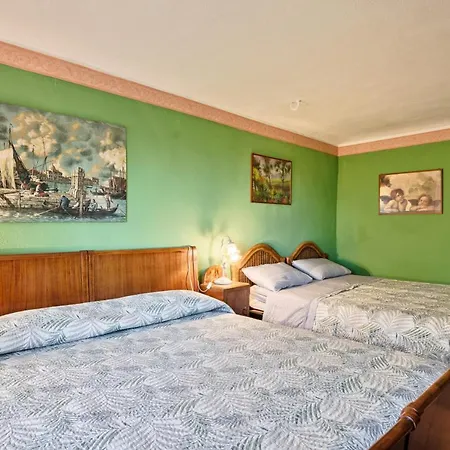Holiday home Splendido Rustico Nella Langa *