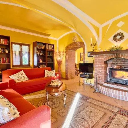 Splendido Rustico Nella Langa Tatil Evi *