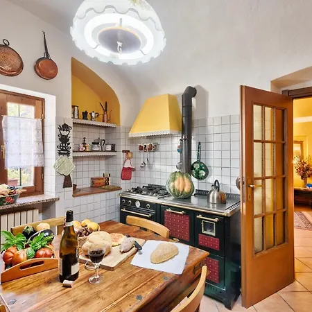 Splendido Rustico Nella Langa Tatil Evi *