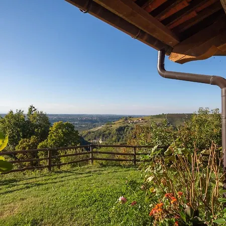 Splendido Rustico Nella Langa Tatil Evi