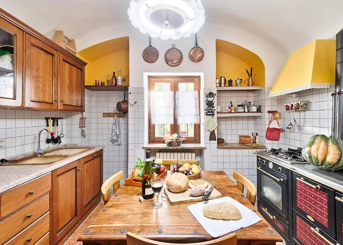 Дом отдыха Splendido Rustico Nella Langa Clavesana